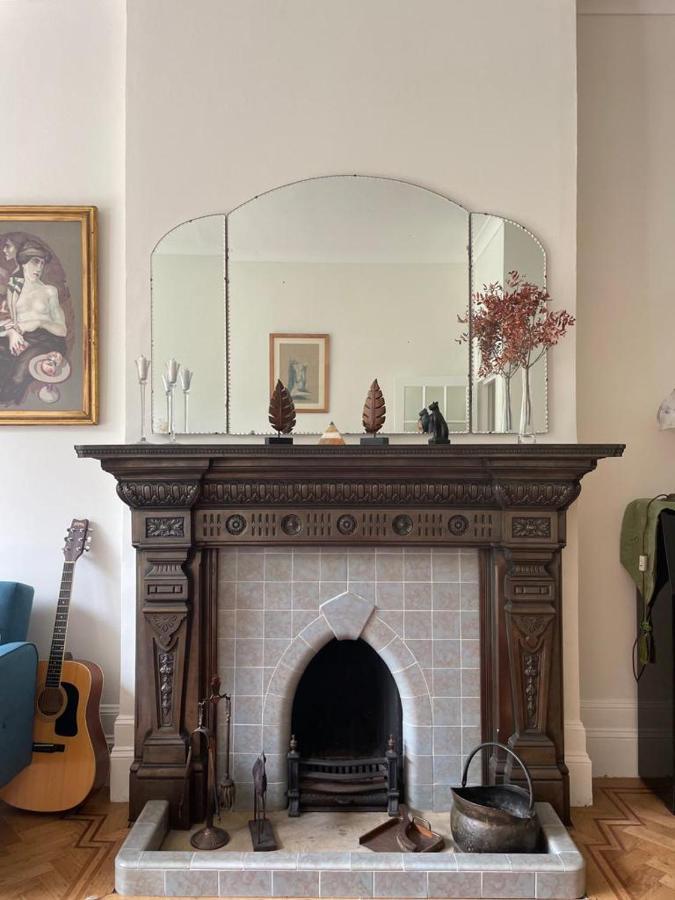 Spacious Holiday Home! Londres Exterior foto
